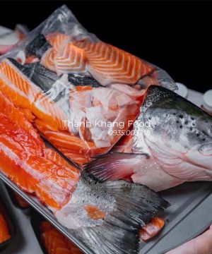 Bộ đầu đuôi xương lườn cá hồi nauy tươi ngon